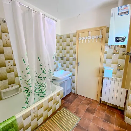 Apartment Maja E Ermes Arsita