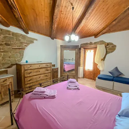 아파트 Maja E Ermes